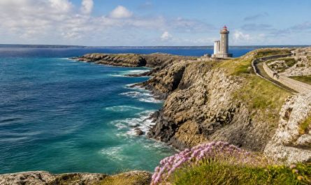 Bretagne map france: die wichtigsten Orte und Sehenswürdigkeiten auf einen Blick