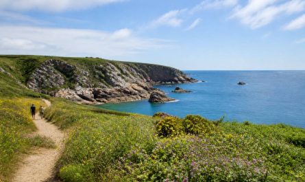 Bretagne wetter im juli: temperaturen, regen und reisetipps