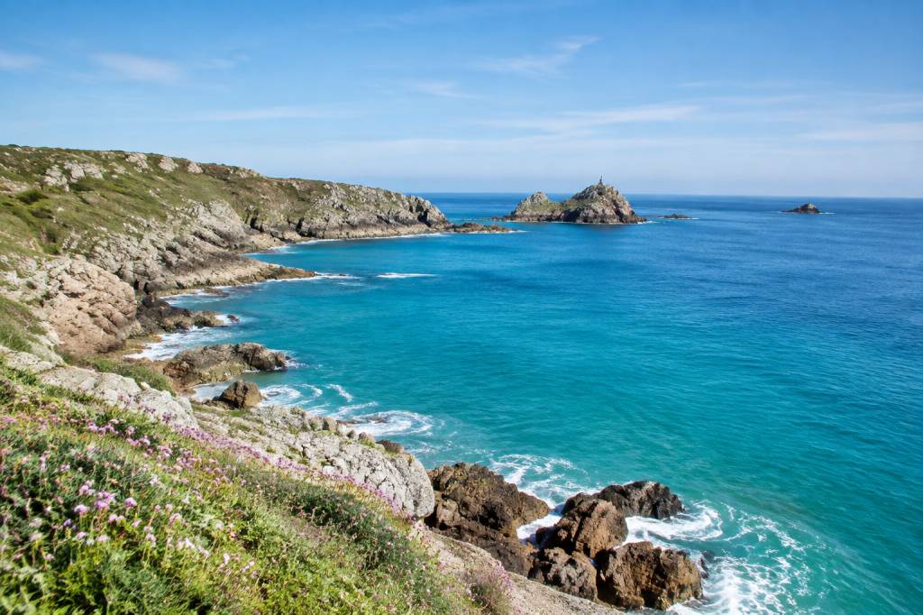 Bretagne regionen karte: landschaften, sehenswürdigkeiten und reisetipps im überblick